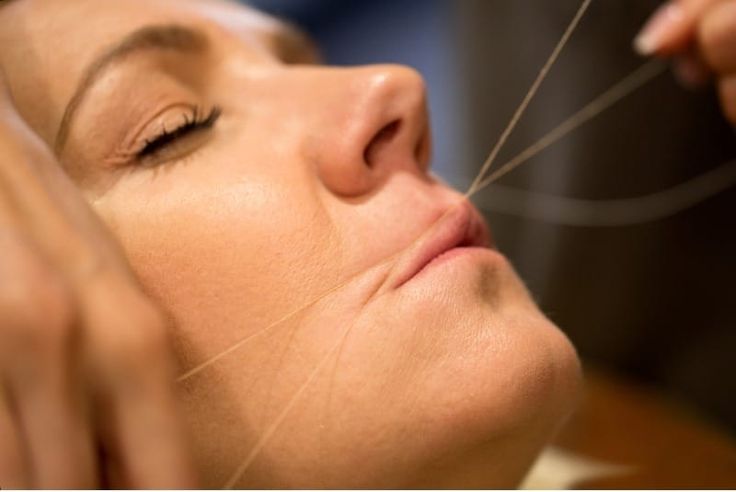 Upper Lips Threading (F)